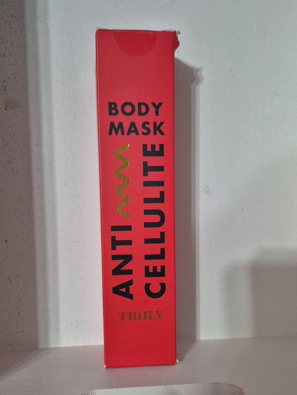 TRULY Body Mask Anti-Cellulite - Red with Gold Accent